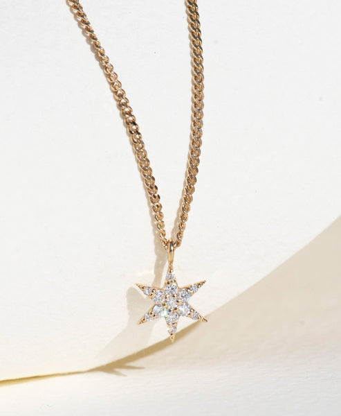 Close up of a brilliant cut diamond